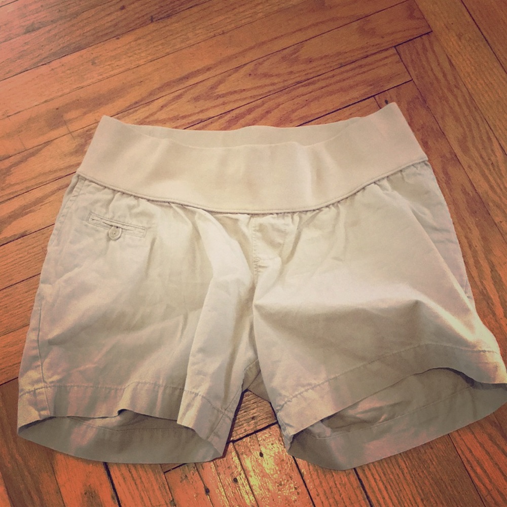 Khaki maternity shorts
